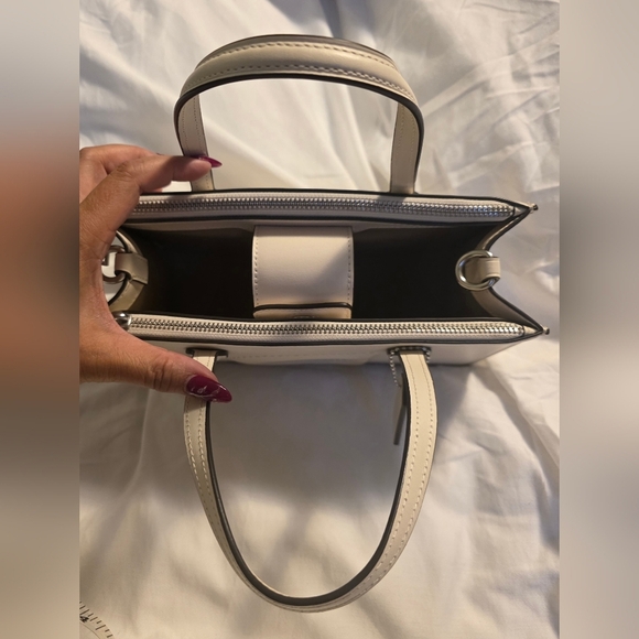 Coach Nina Small Tote Bag In Chalk - Excellent Condition - Picture 7 of 9